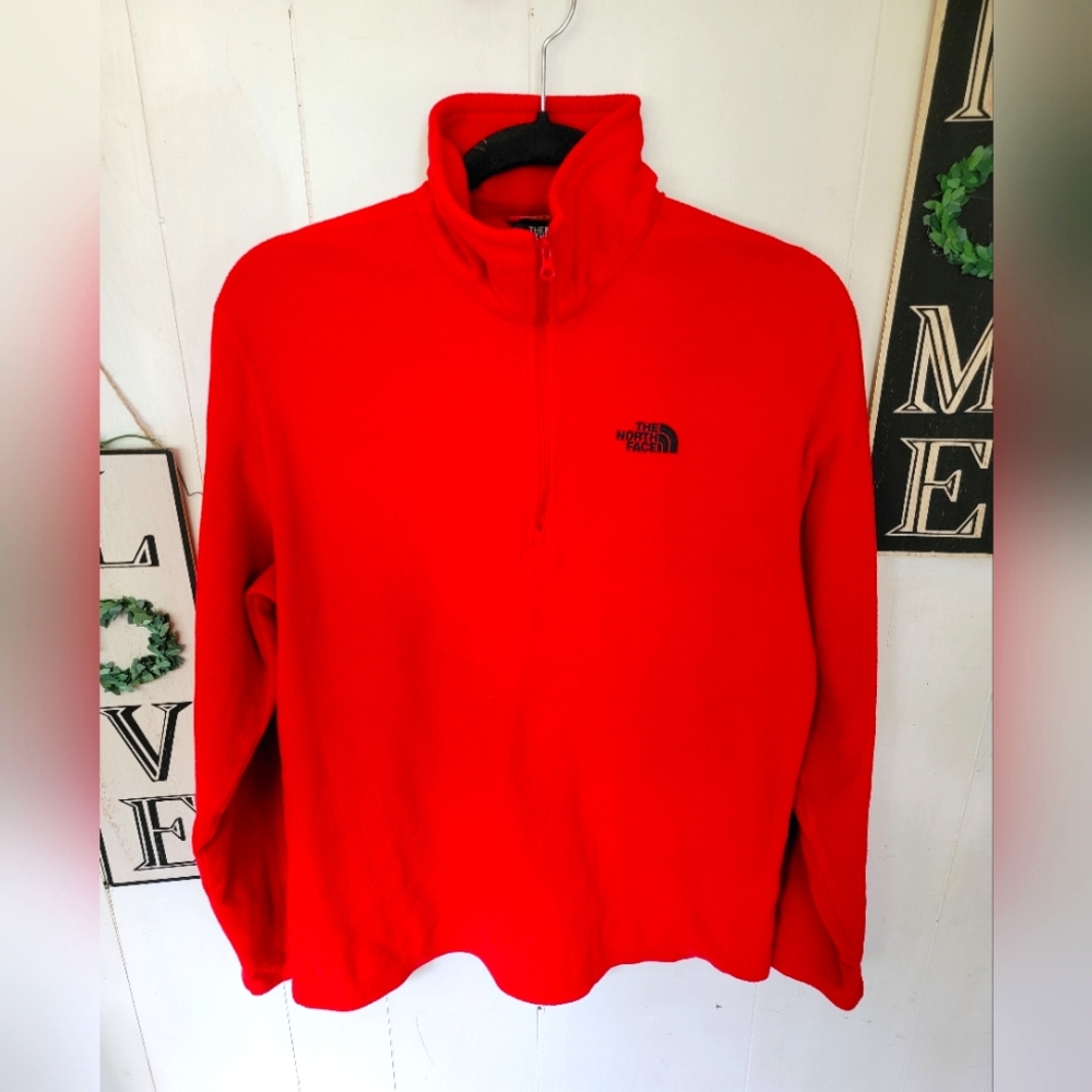 Mens The North Face 1/4 zip Red polyester Pullover